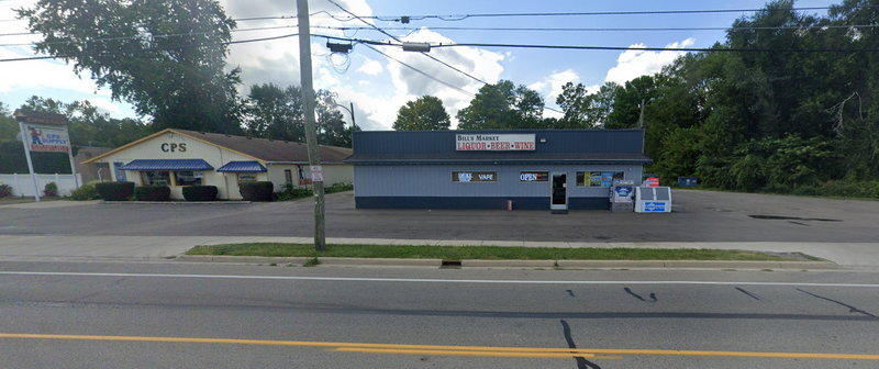 Swarts Motel - 2024 Street View Of Bills (newer photo)